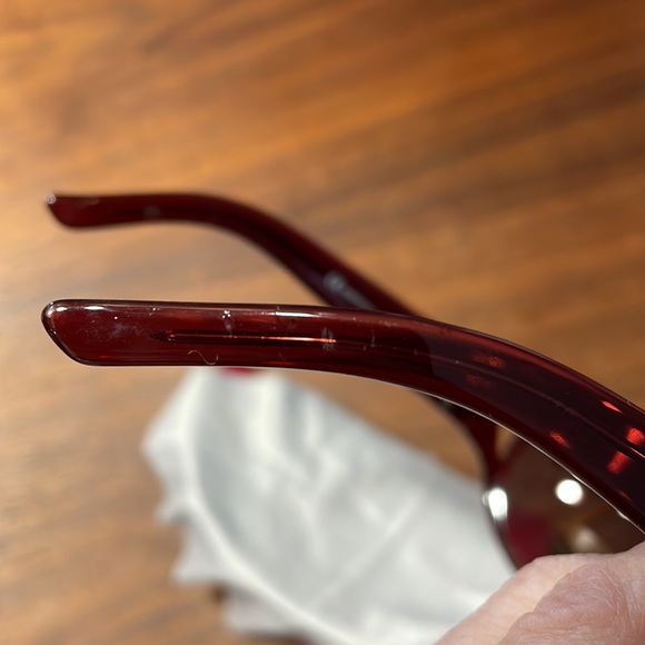 Valentino Sunglasses. Red. - Picture 5 of 6